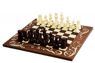 Шахматы из шоколада из шоколада ручной работы